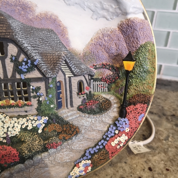 Vintage Bradford Exchange Thomas Kinkade Illuminated Cottages The Flagstone Path - Picture 9 of 11